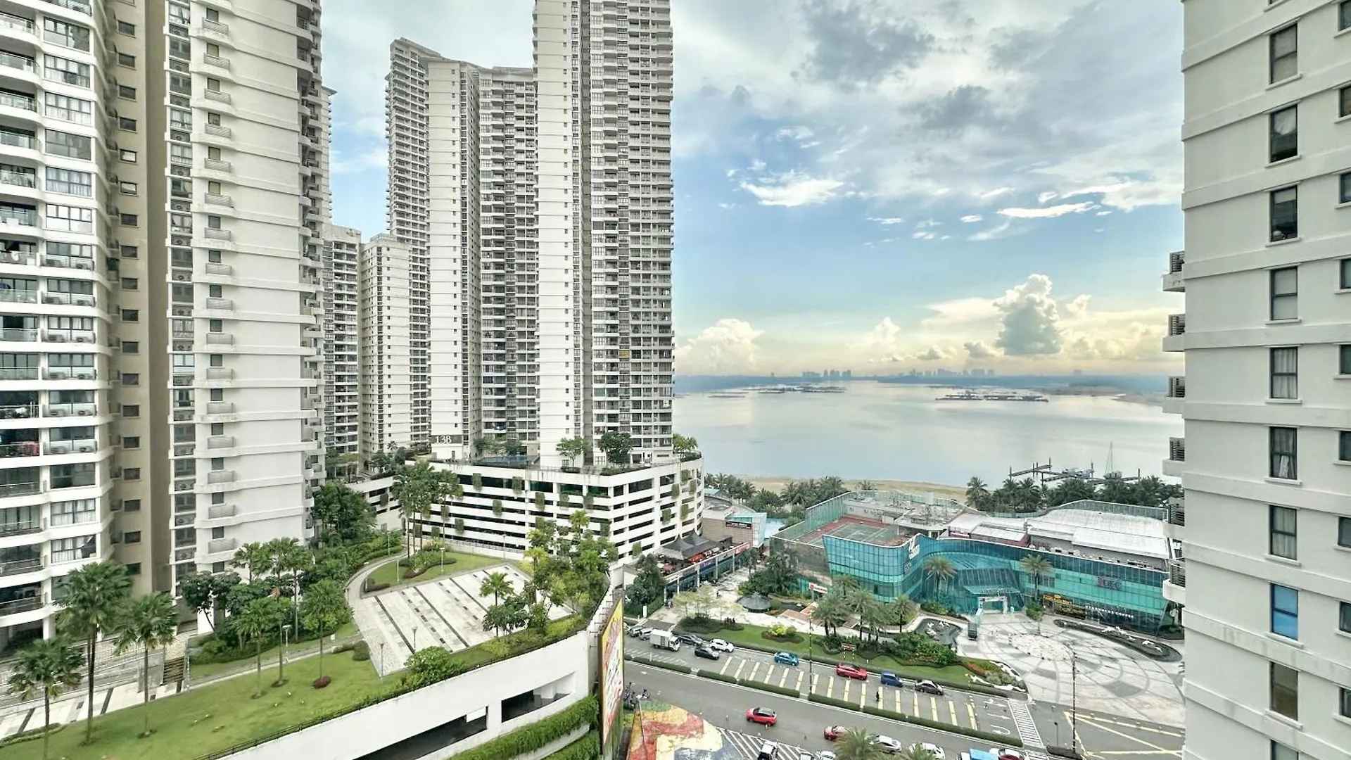 Apartment Country Garden Danga Bay Sunset View By Stayrene Johor Bahru
