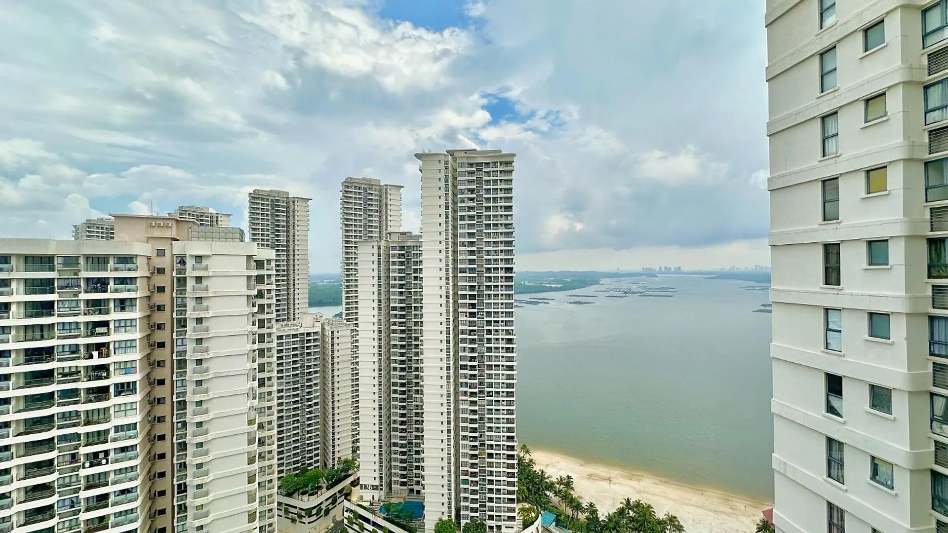 Country Garden Danga Bay Sunset View By Stayrene Johor Bahru Apartment