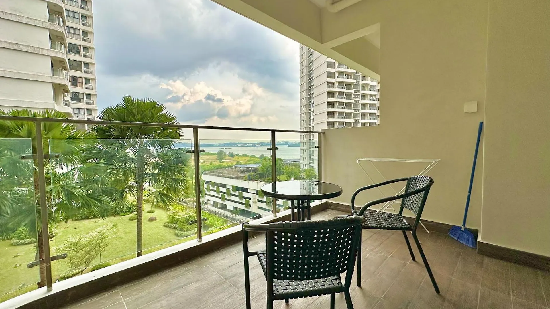 Country Garden Danga Bay Sunset View By Stayrene Johor Bahru