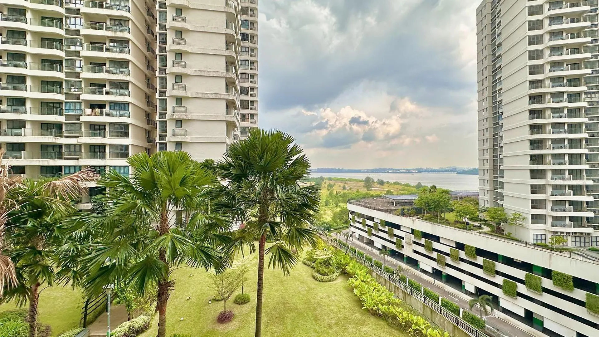 Country Garden Danga Bay Sunset View By Stayrene Johor Bahru 0*,