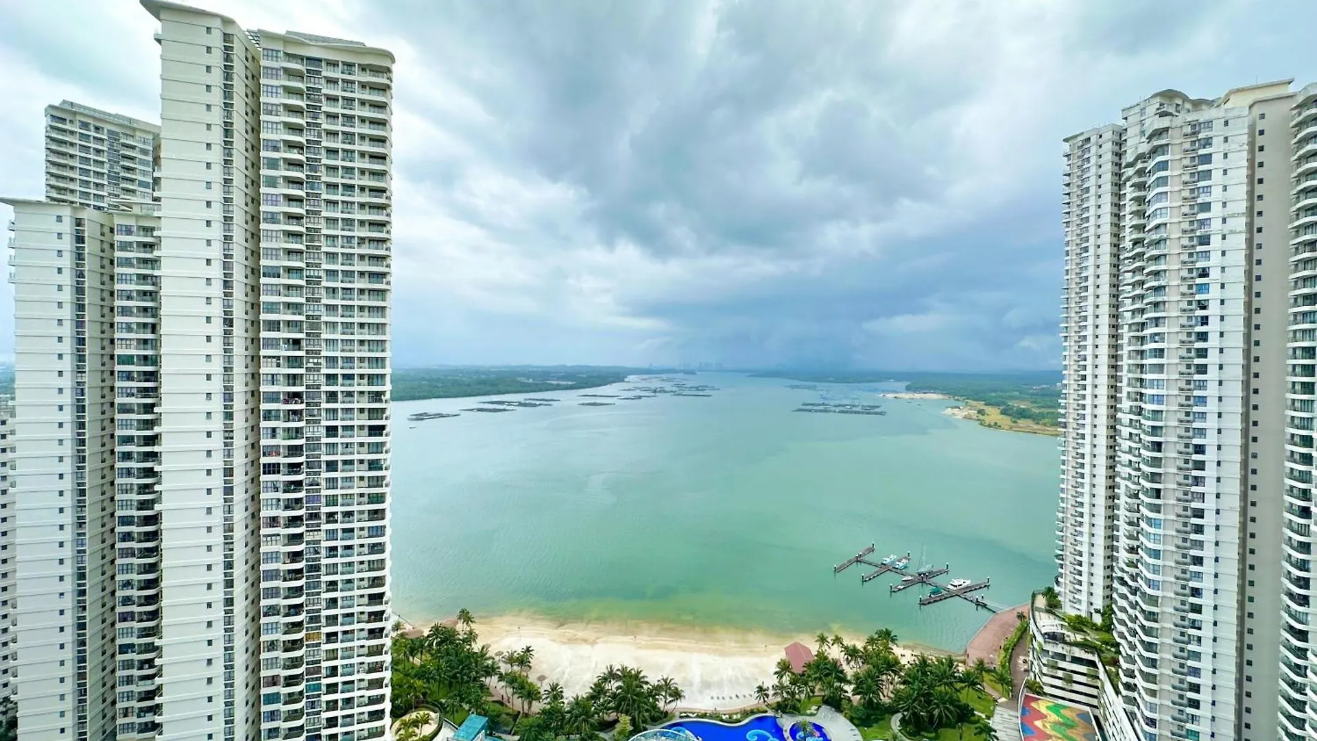 Apartment Country Garden Danga Bay Sunset View By Stayrene Johor Bahru